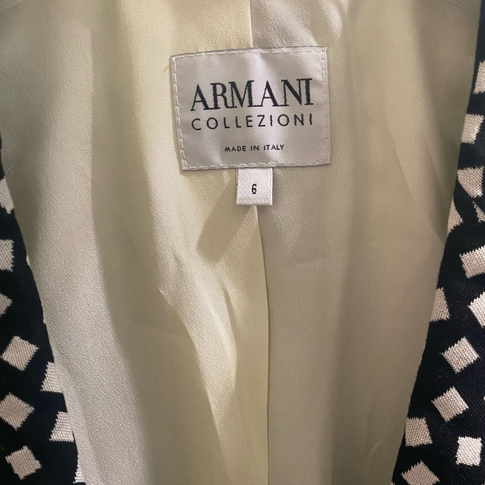 Armani Collezioni Black Blazer with White Geometric Print - Picture 3 of 11